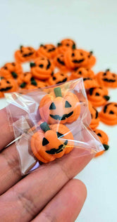 Embellies!! "Jack-O-Lantern Pumpkins" - 2pcs