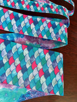 5/8" & 3" Rainbow Scales - BY THE YARD