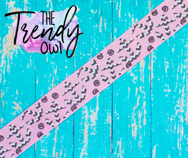 7/8" Chevron Anchors on Light Pink - 3yd cuts