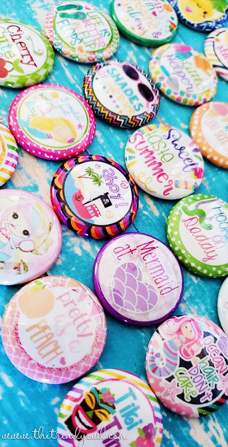 SUMMER / VACATION - 25pc. Flat Back Button Grab Bag